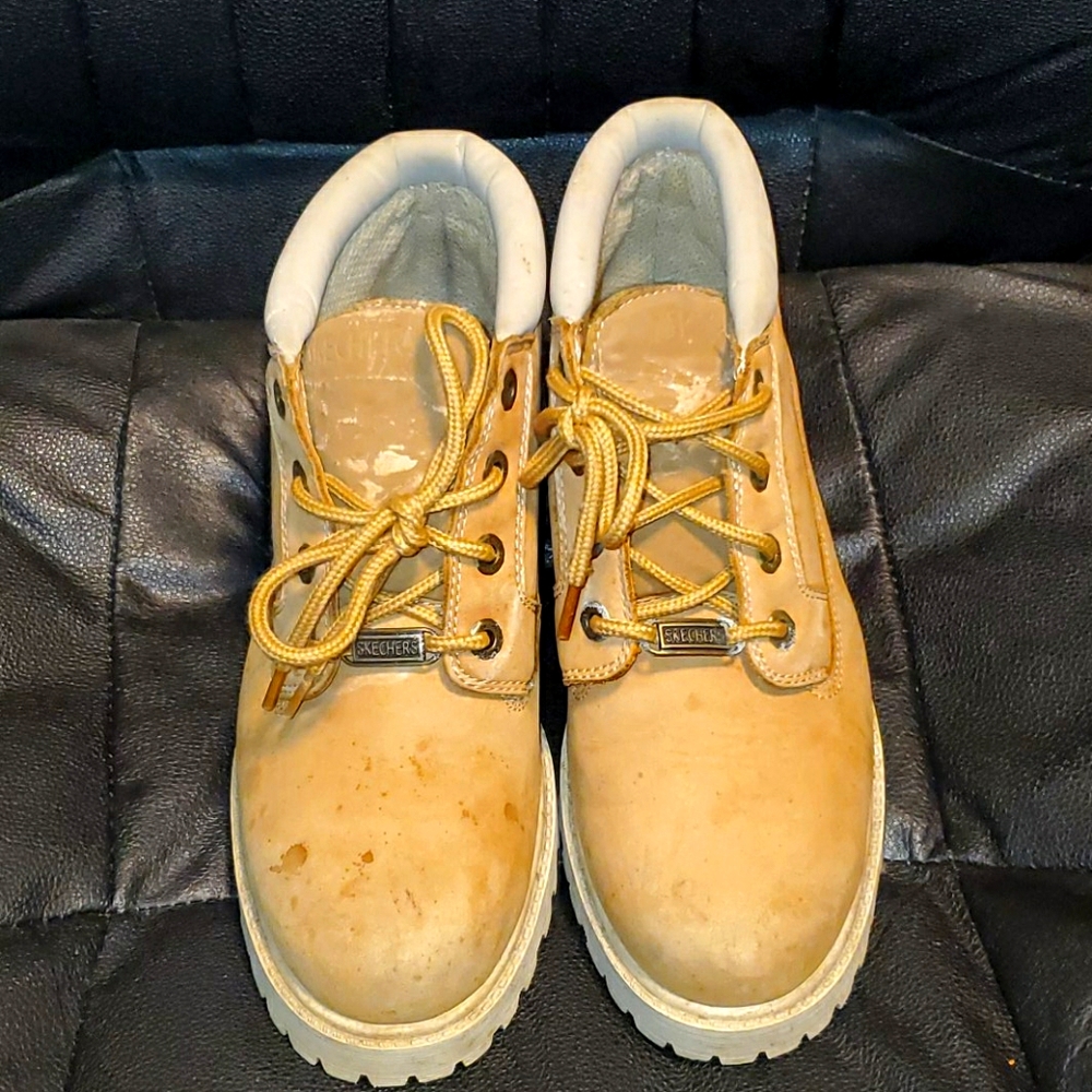 Skechers boots